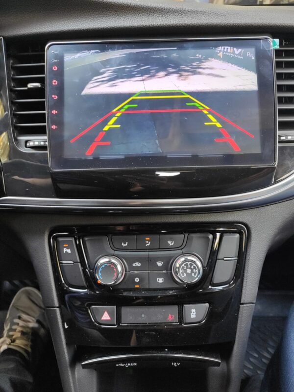 b2ba71ed-b3e1-4661-8caf-4864f5f72091