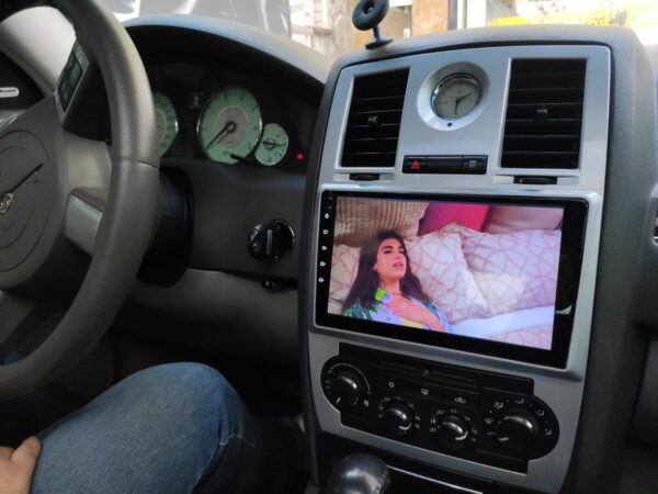 chrysler 300c android multimedya navigasyon ekran emr garage (2)